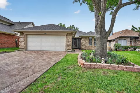 1406 Kynette Dr, Euless, TX 76040