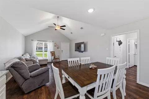 Dining - 300 W Main St, Itasca, TX 76055 photo 1 of 1