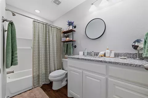 Bath - 300 W Main St, Itasca, TX 76055 photo 1 of 1