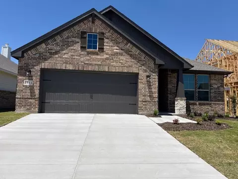 1333 Frio Dr, Springtown, TX 76082