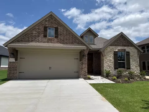 1217 Colca Dr, Springtown, TX 76082