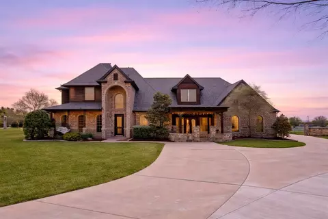 901 Morton Hill Ln, Haslet, TX 76052