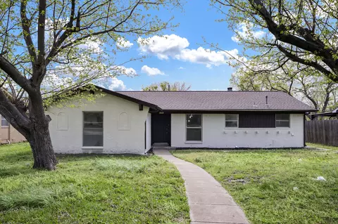 4781 Stallcup Dr, Mesquite, TX 75150