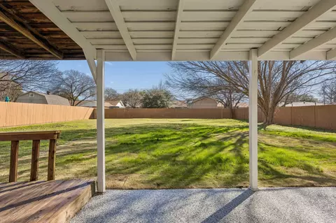 Exterior - 312 E Hampton Rd, Crowley, TX 76036 photo 3 of 4