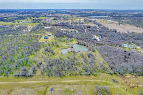 261 Vickie Ln, Gunter, TX 75058