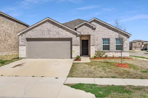 1100 Varson Dr, Haslet, TX 76052