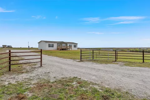 188 Hcr 3215, Penelope, TX 76676