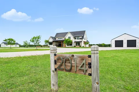 2014 W Elm Mott Dr, Waco, TX 76705