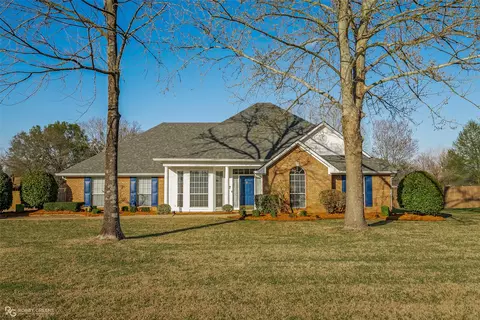125 Crosscreek Dr, Bossier City, LA 71111