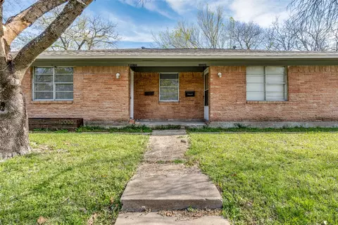 10000 Olmos Dr, Dallas, TX 75218