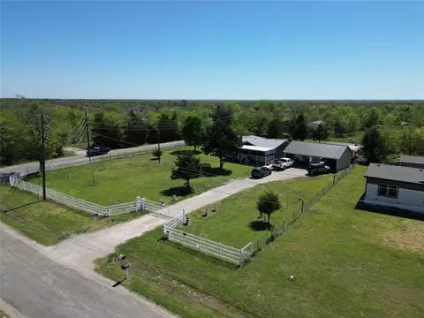 8944 Whiskers Rd, Quinlan, TX 75474