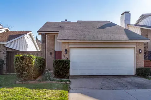 2628 Via Los Altos, Carrollton, TX 75006