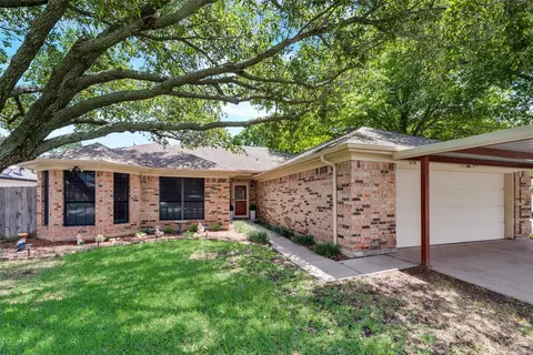 579 S Hitt St, Boyd, TX 76023