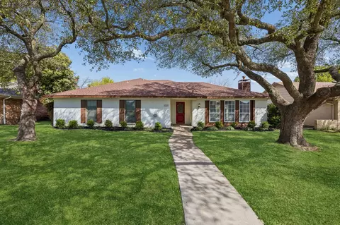3321 Fontaine St, Plano, TX 75075