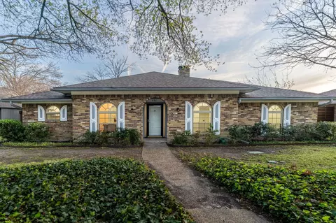 906 Windsong Trl, Richardson, TX 75081