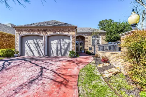 1000 Villa Dr, Fort Worth, TX 76120