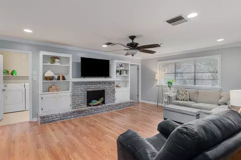 106 Bruce Ave, Shreveport, LA 71105