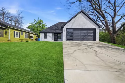 1523 W Bond St, Denison, TX 75020