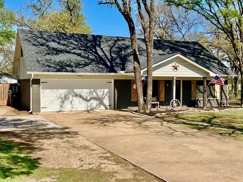 4506 Kendall Ln, Waco, TX 76705