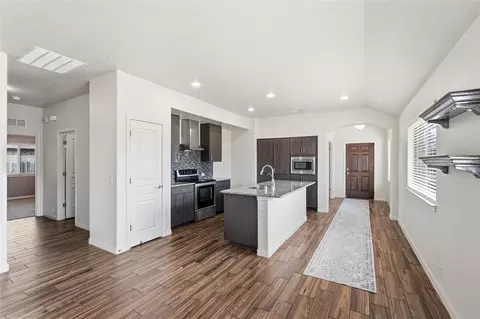 543 Johnson Dr, Lavon, TX 75166