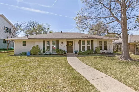 9358 Heatherdale Dr, Dallas, TX 75243