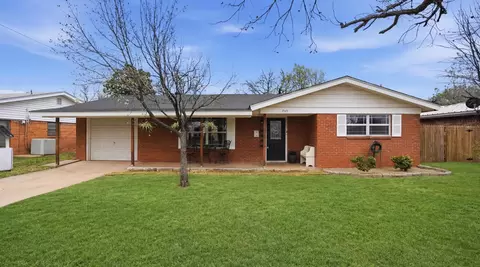 755 Crestwood Dr, Abilene, TX 79603