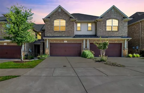 2745 Splendor Ln, Little Elm, TX 75068