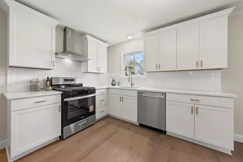 Kitchen - 3117 Fadal Ave, Waco, TX 76708 photo 3 of 3