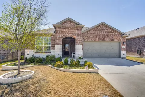 424 Long Pines Dr, Mckinney, TX 75071