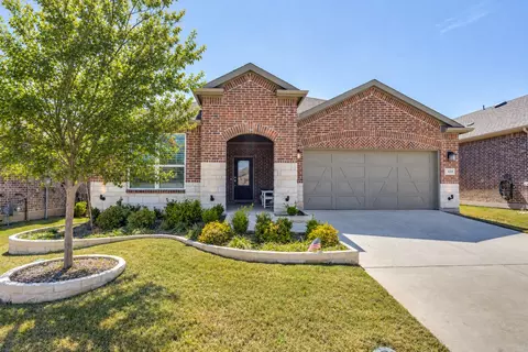 424 Long Pines Dr, Mckinney, TX 75071