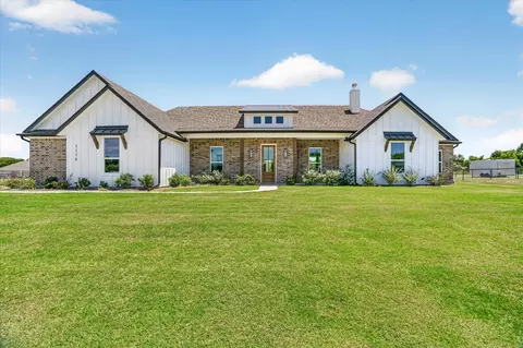 1114 Silver Sage Trl, Weatherford, TX 76085