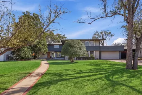 6321 Greenway Rd, Fort Worth, TX 76116