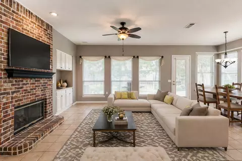 351 Southern Hills Dr, Fairview, TX 75069