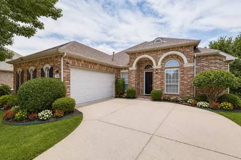 351 Southern Hills Dr, Fairview, TX 75069