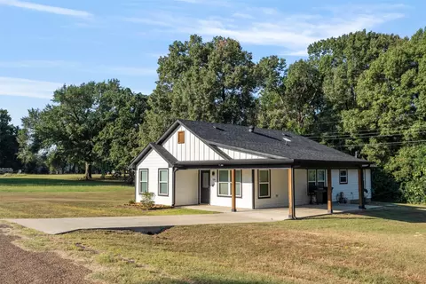 128 Crestwood Dr, Mabank, TX 75156