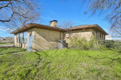 611 Ferris Rd, Lancaster, TX 75146 photo 14