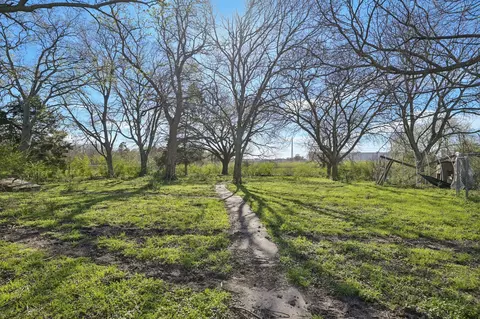 611 Ferris Rd, Lancaster, TX 75146 photo 13