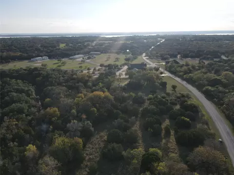 1068 White Bluff Dr, Whitney, TX 76692