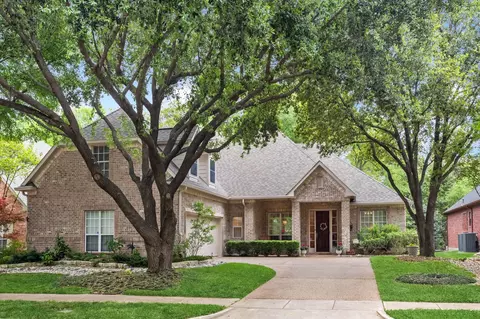 1210 Creekwood Dr, Garland, TX 75044