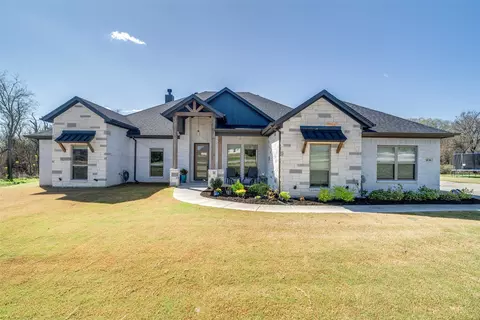 1036 Kessler Rd, Weatherford, TX 76087