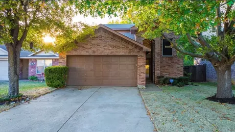 3521 Apple Valley Way, Dallas, TX 75227