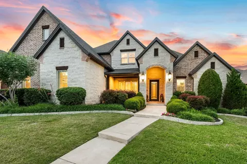2617 Lake Shore Dr, Keller, TX 76248