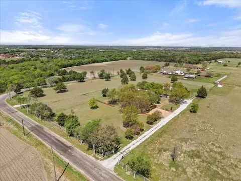 View/Area - 1105 E Highland Rd, Oak Leaf, TX 75154 photo 1 of 3
