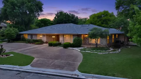 1008 Loch Lomond Dr, Arlington, TX 76012