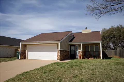 4102 Chris Dr, Abilene, TX 79606