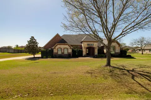 130 Austen Dr, Hudson Oaks, TX 76087