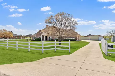 509 Ridge Country Rd, Haslet, TX 76052
