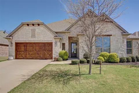 1108 Crown Valley Dr, Weatherford, TX 76087