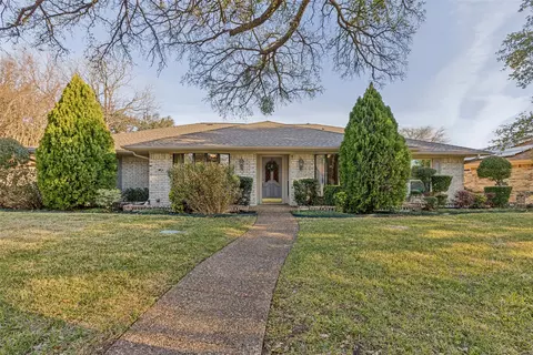 2809 Knollwood Dr, Plano, TX 75075