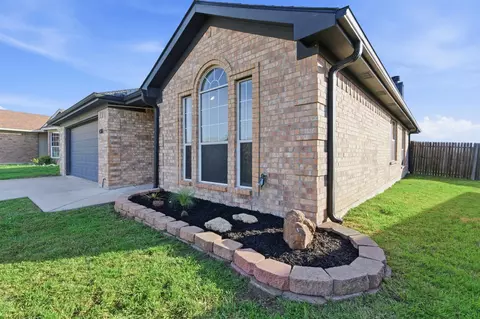4316 Rockmill Trl, Fort Worth, TX 76179